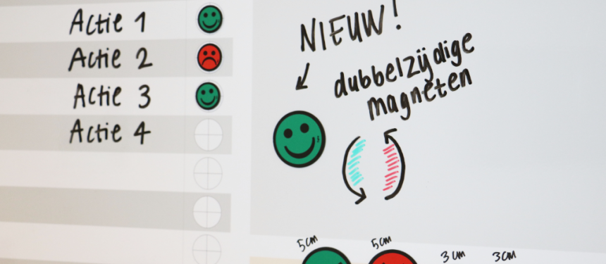 De kracht van de smiley magneet op de werkvloer