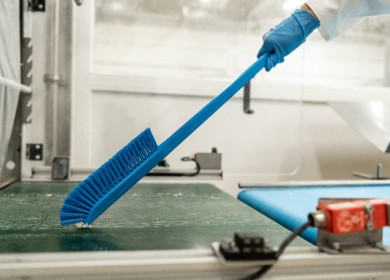 Nieuw  "Ultra-Slim Cleaning Brush"